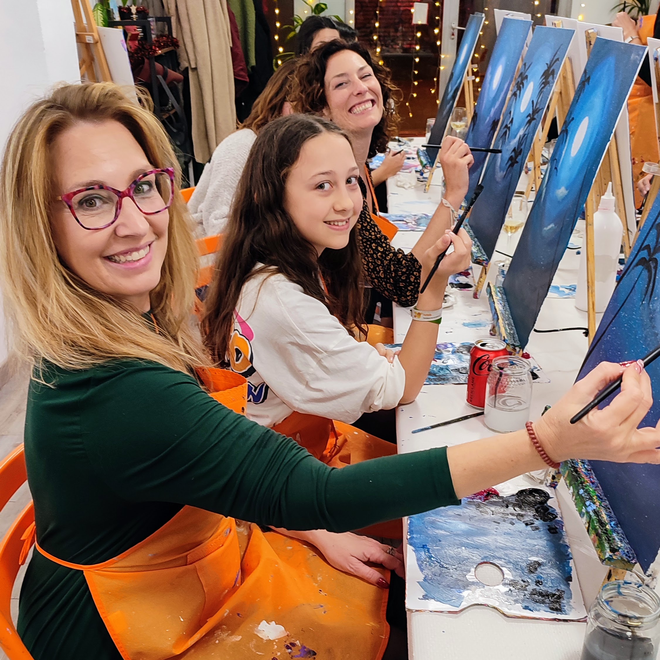 Luna dorada aprender pintar familia Barcelona