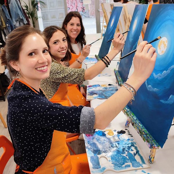 Luna dorada Pintura y vino art & wine Barcelona Pincelea