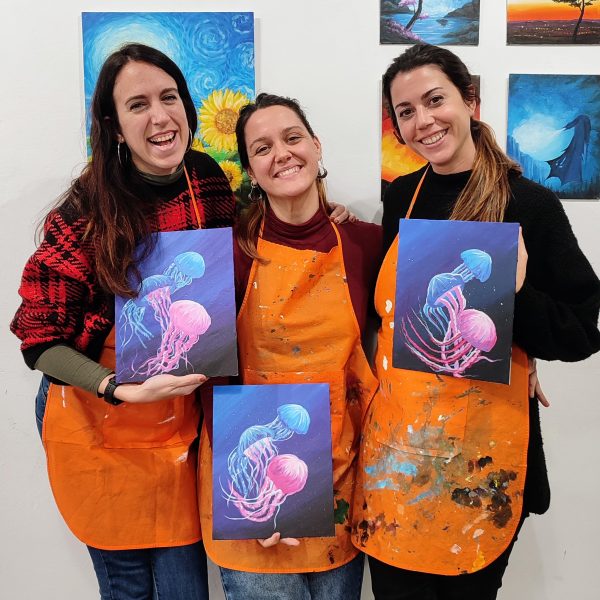 Medusas Actividad pintura y vino Barcelona Pincelea